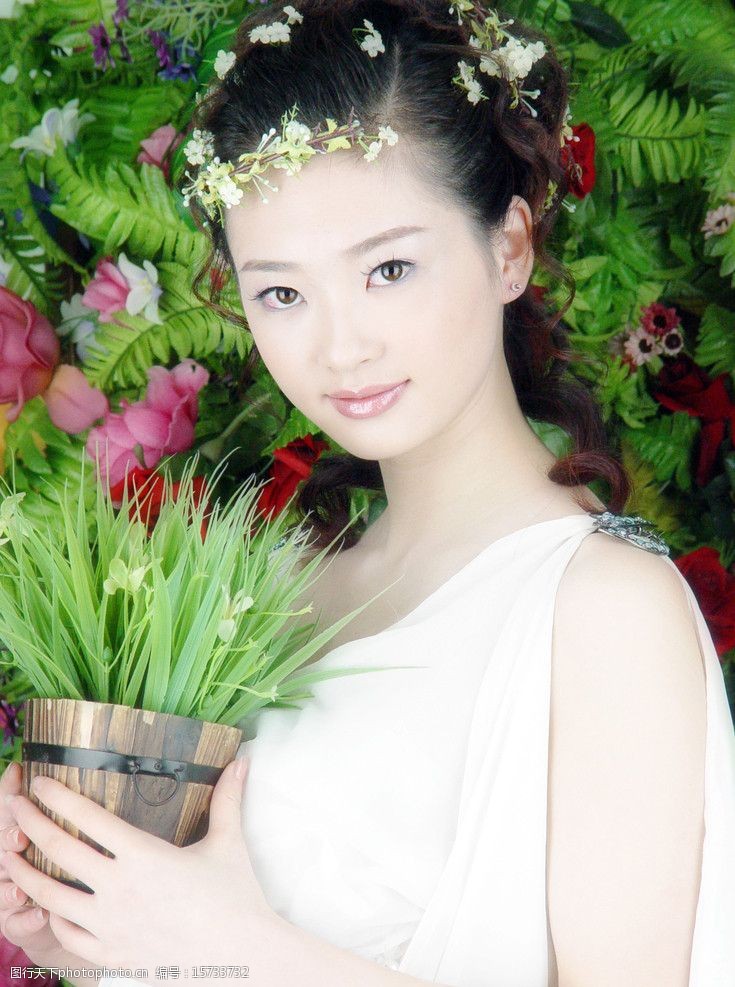 关键词:古典美女 古典 古装 美女 少女 女孩 清纯 美丽 青春 人物摄影