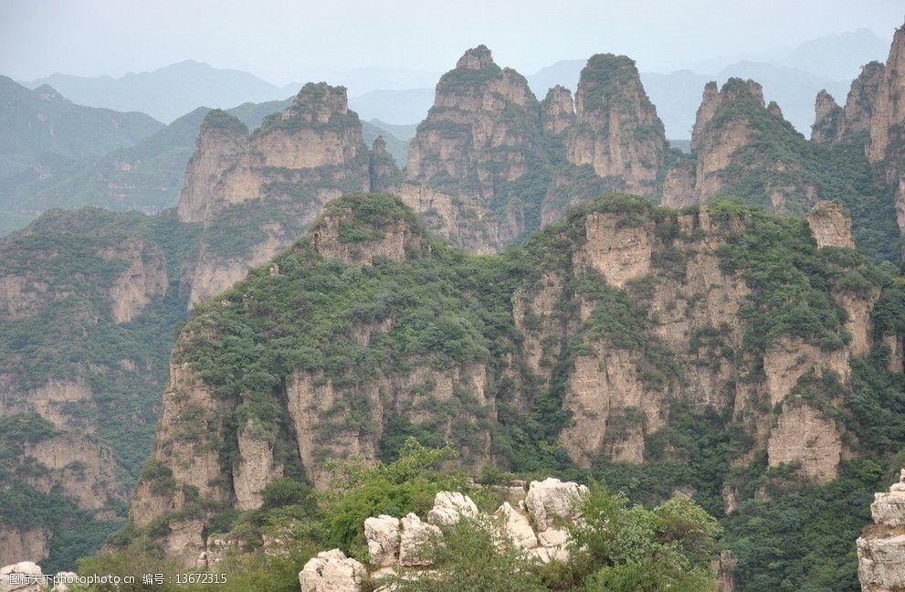 河北易县狼牙山图片