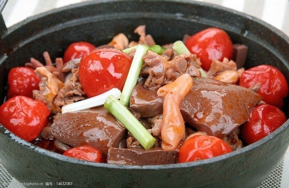 吊锅鸡三宝图片