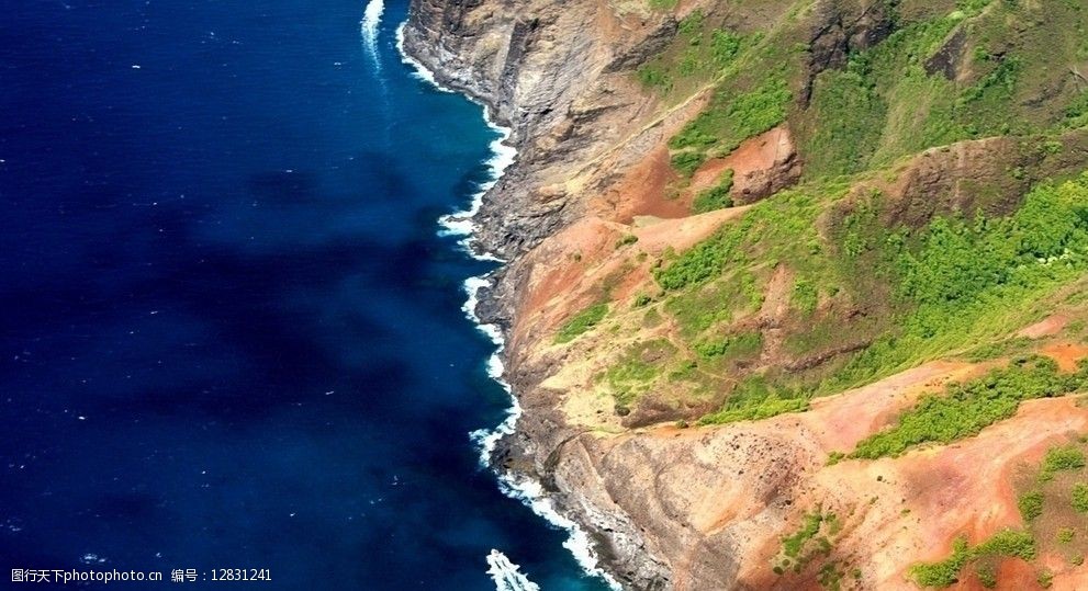 关键词:自然风景 自然景观 空中俯视 大海 浪花 自然风光 大好河山