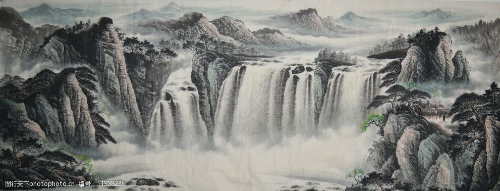 中国风国画大瀑布山水画图片