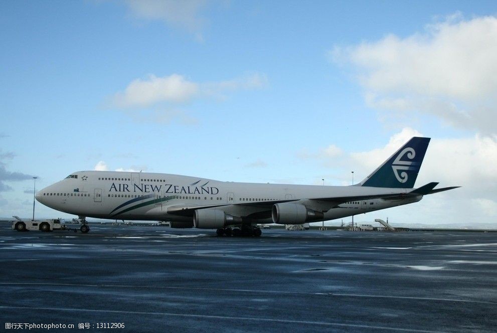 波音777型大型远程客机图片