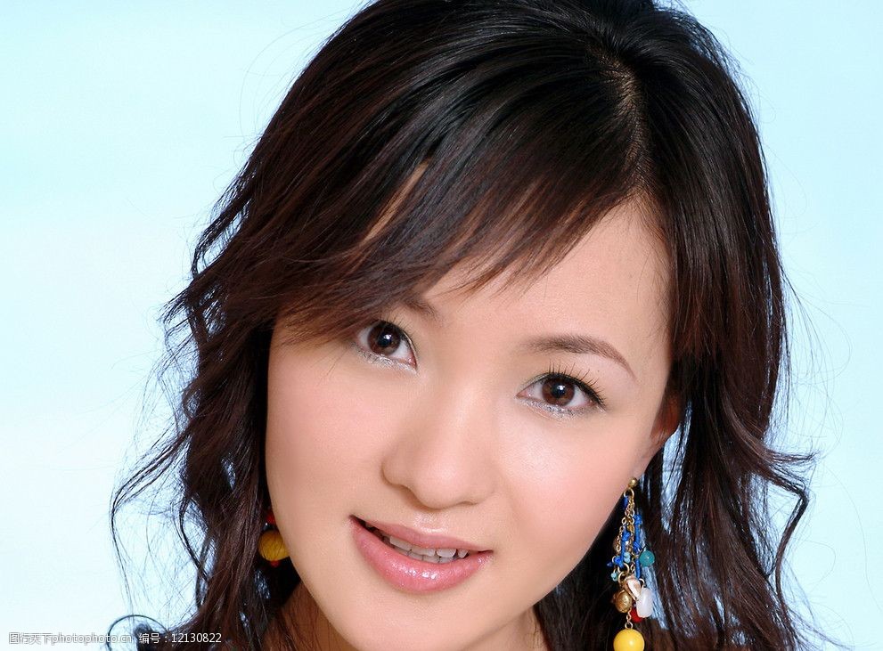 军中百灵雷佳图片图片-图行天下图库