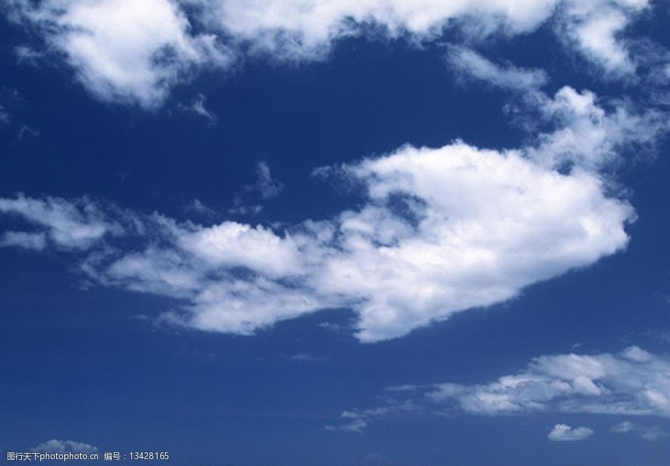 關鍵詞:藍天白雲 藍天 白雲 白雲飄飄 深藍色 天空 自然風景 自然景觀