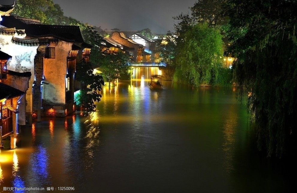 江南水鄉烏鎮夜景圖片