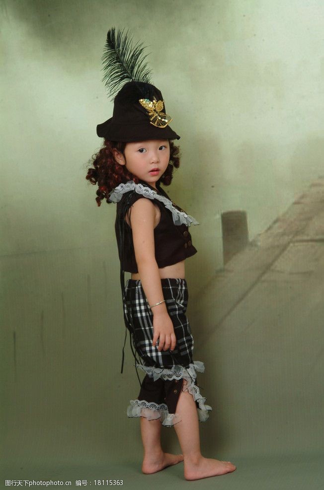 儿童写真样片浪漫的小女孩图片