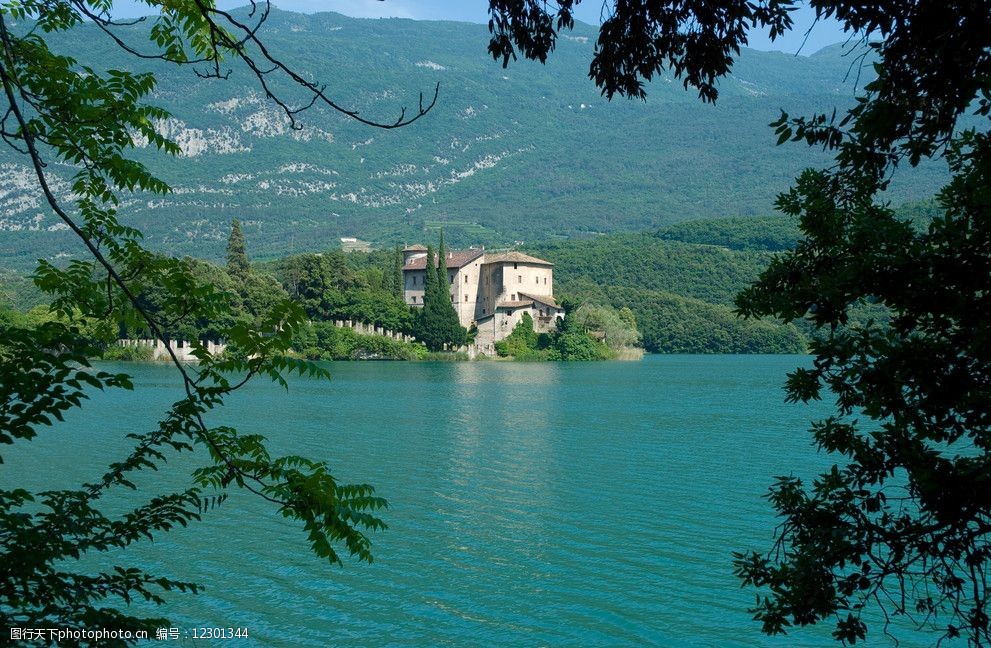 关键词:海边的房子 海边 建筑 房子 美丽 安静 宁静 国外建筑 建筑