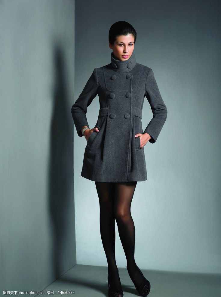 服装服饰衣服恋白图片