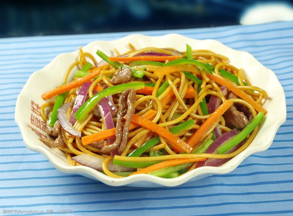 黑椒牛柳炒意粉图片