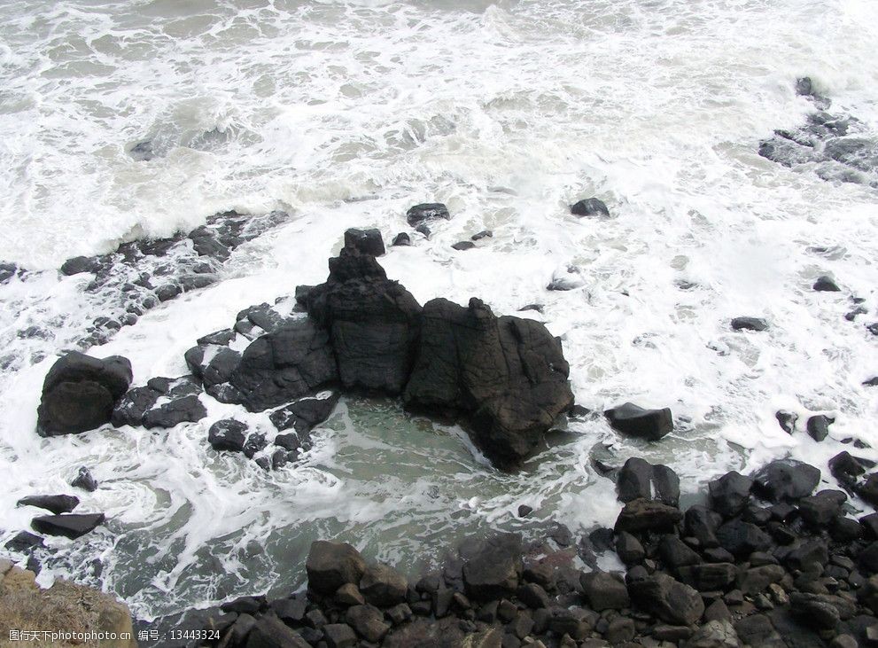 关键词:波涛汹涌 漳州市 海景 海水 海浪 漳浦火山岛 涨潮 国内旅游