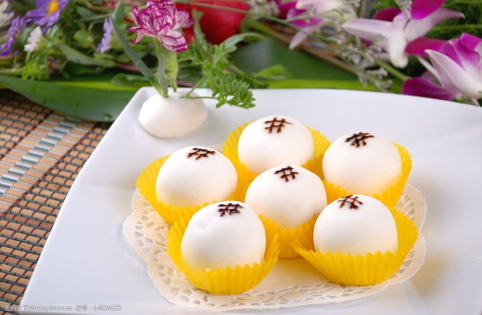 关键词:泰式雪媚娘 泰式 主食 甜点 传统美食 餐饮美食 摄影 300dpi