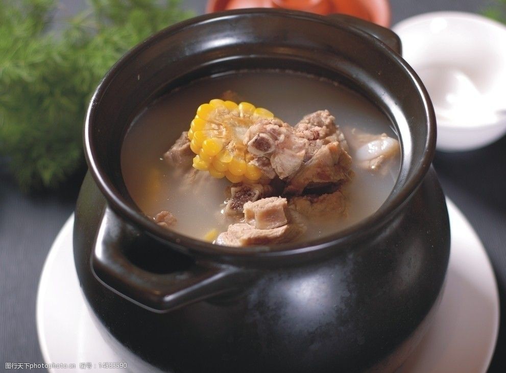 玉米排骨汤汤美食菜谱图片