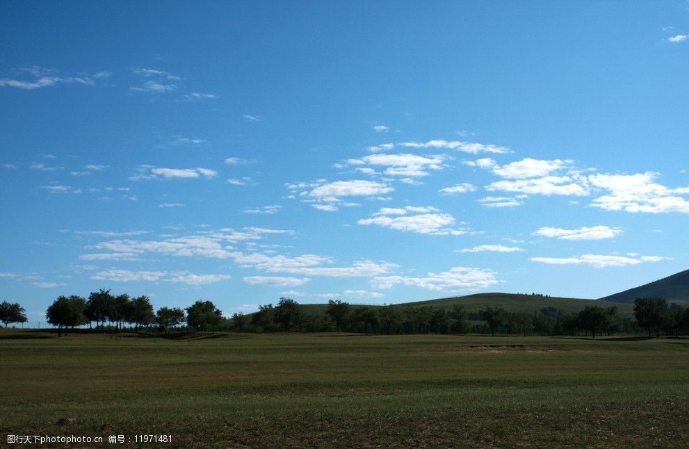 蓝天白云大草原图片