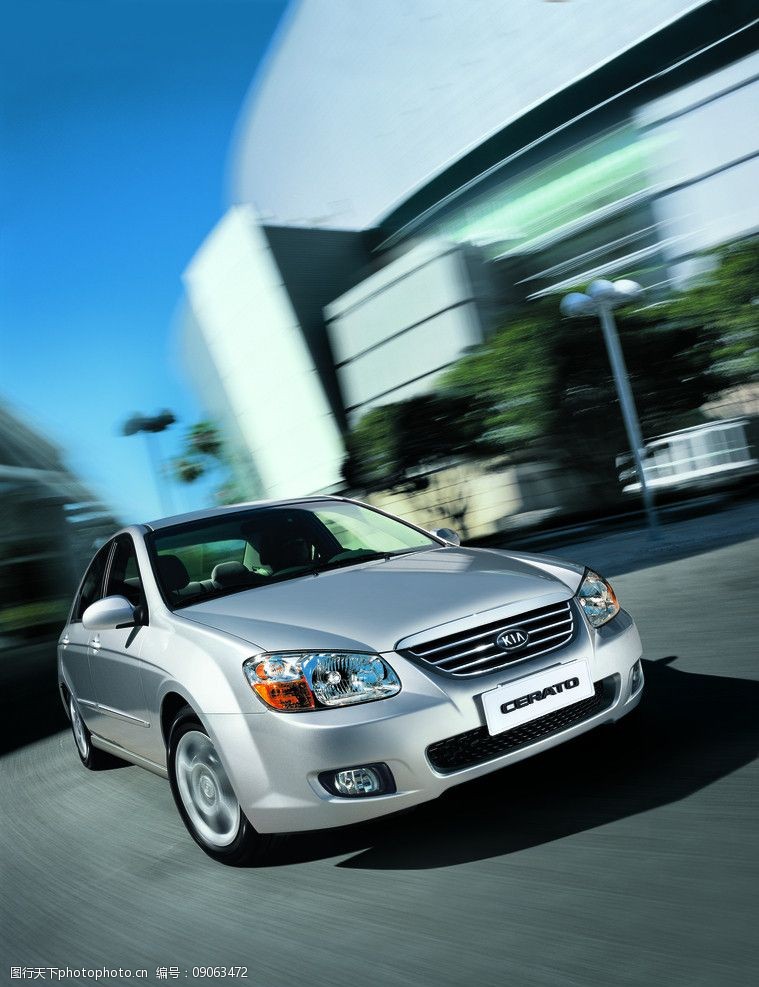 起亚跑车赛拉图cerato图片