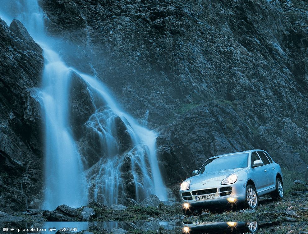 世界名车保时捷卡宴图片