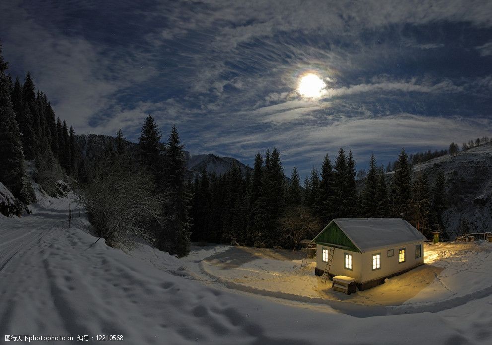 冬天小镇夜景图片